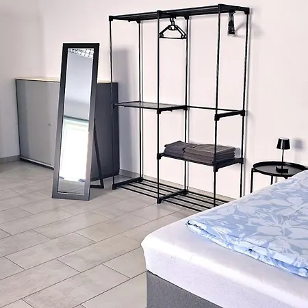 My Zittauer Strasse 10 公寓 *