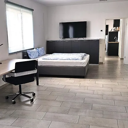 My Zittauer Strasse 10 * 菲林根-施文宁根