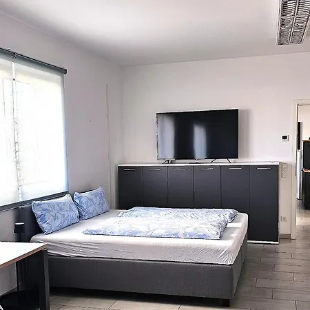 My Zittauer Strasse 10 *